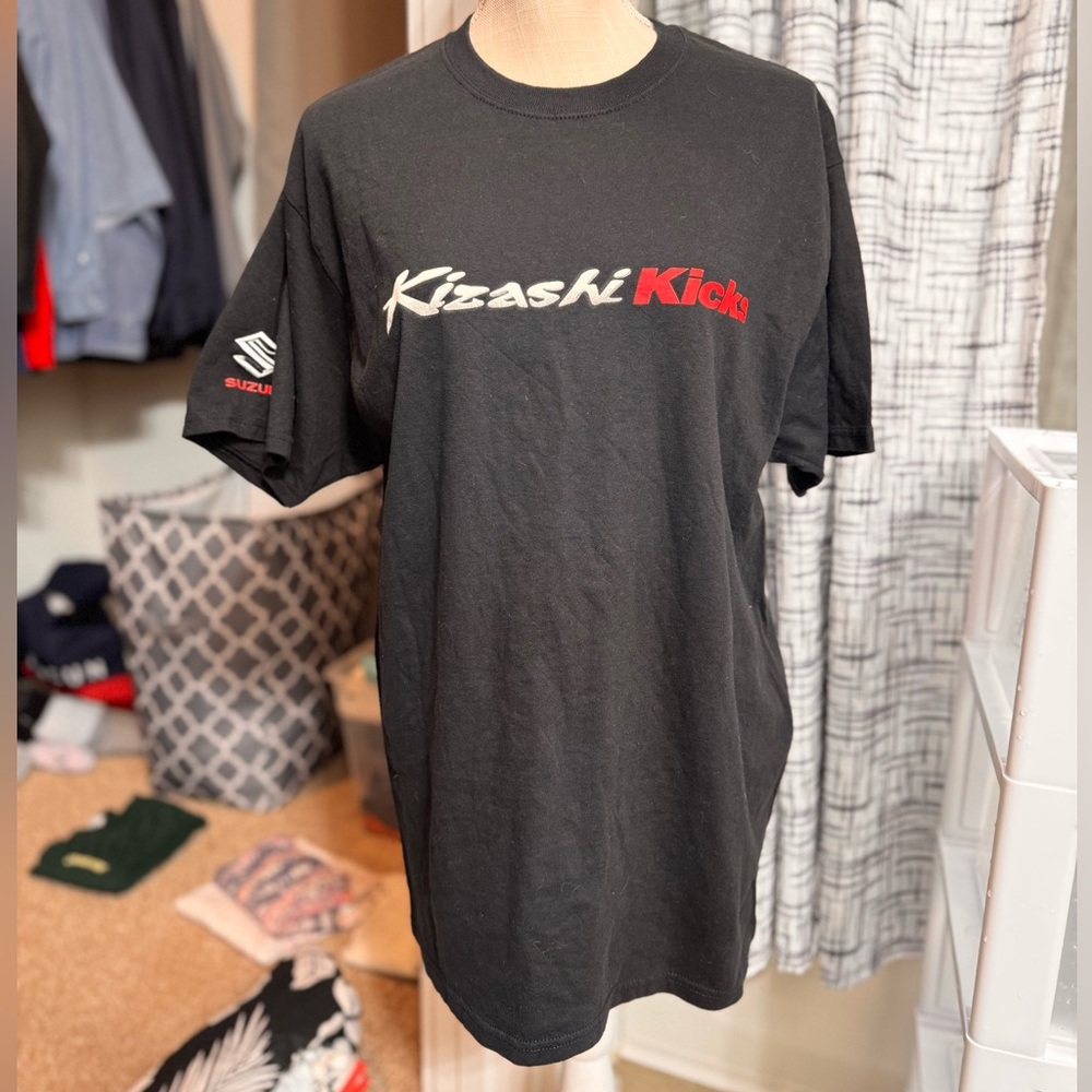 RARE Kizaski Kicks Suzuki T-Shirt